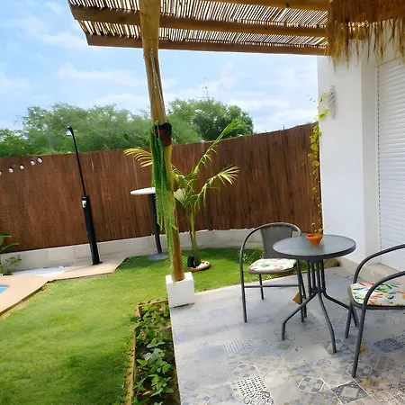 Semesterbostad Le Petit Casa Con Piscina Privada