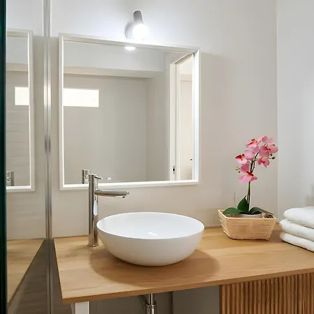 Semesterbostad Le Petit Casa Con Piscina Privada *