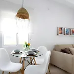 בית נופש Le Petit Casa Con Piscina Privada